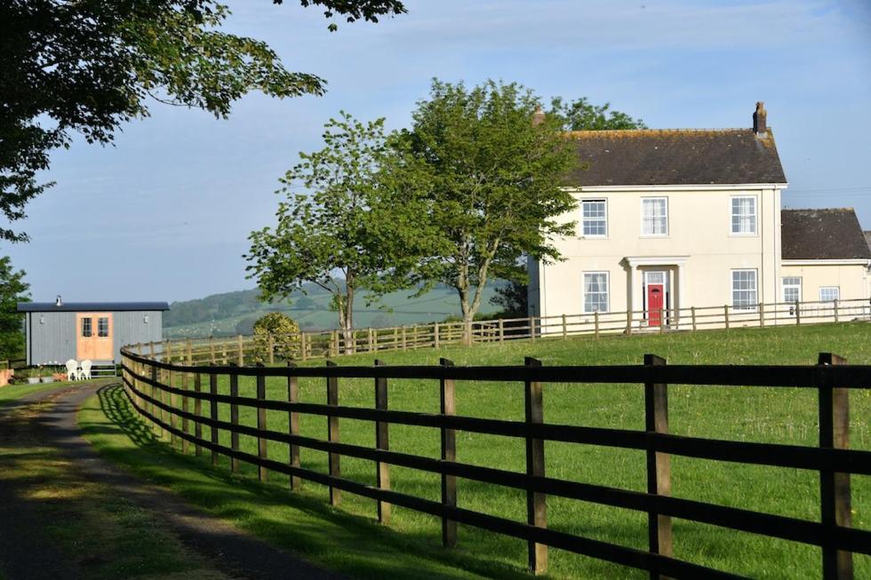Glascoed Farmhouse Carmarthen Exterior foto
